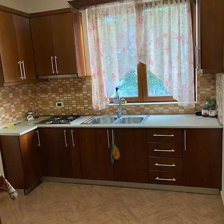Klodi Apartament *